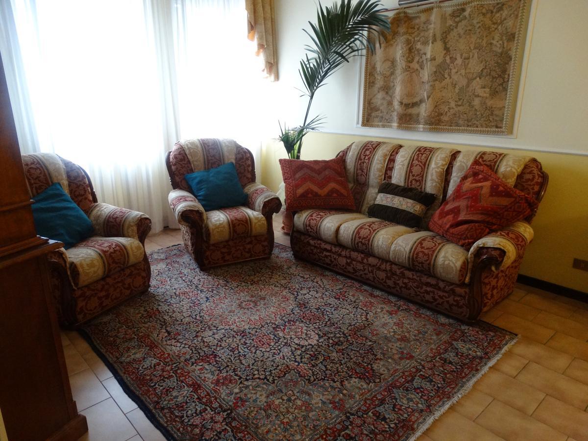 Locanda Il Burchiello Oriago Di Mira Exterior foto